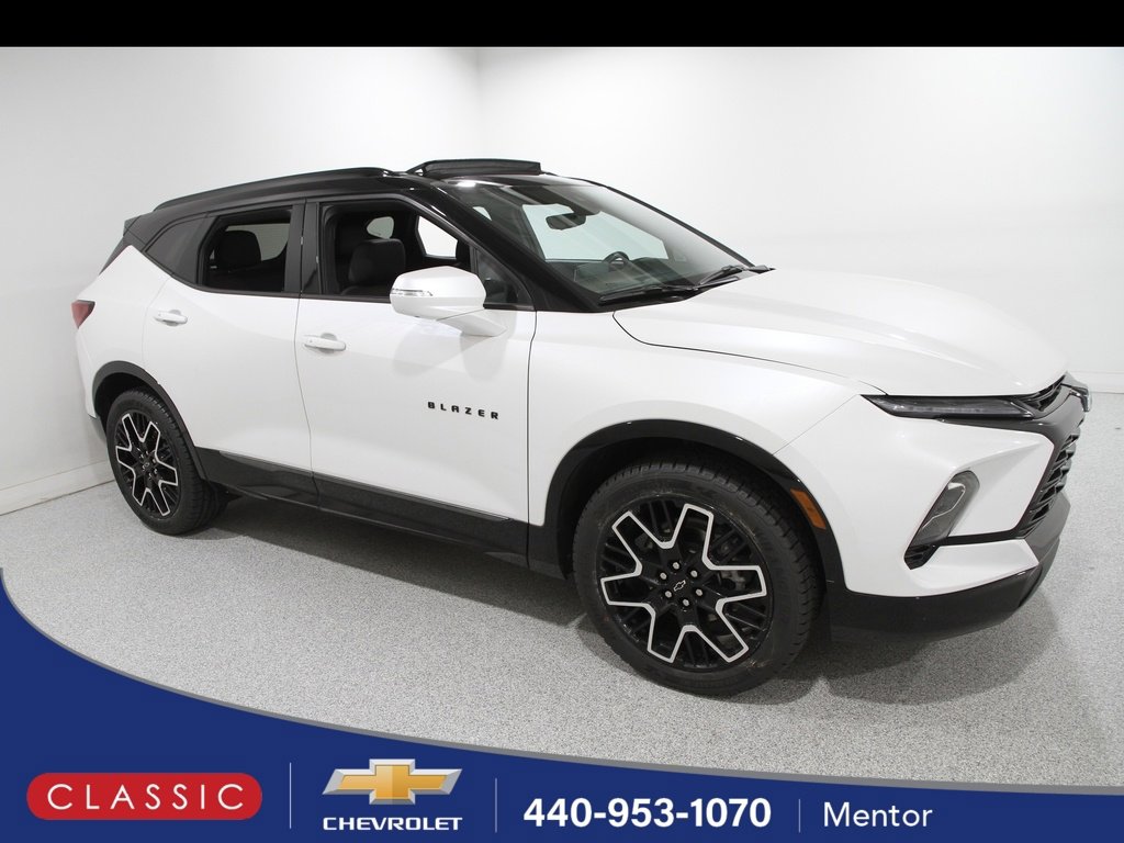 2023 Chevrolet Blazer RS's photo