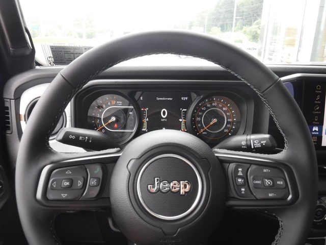 2025 Jeep Gladiator Sport photo 27
