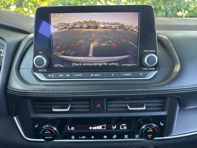 2023 Nissan Rogue SV photo 28