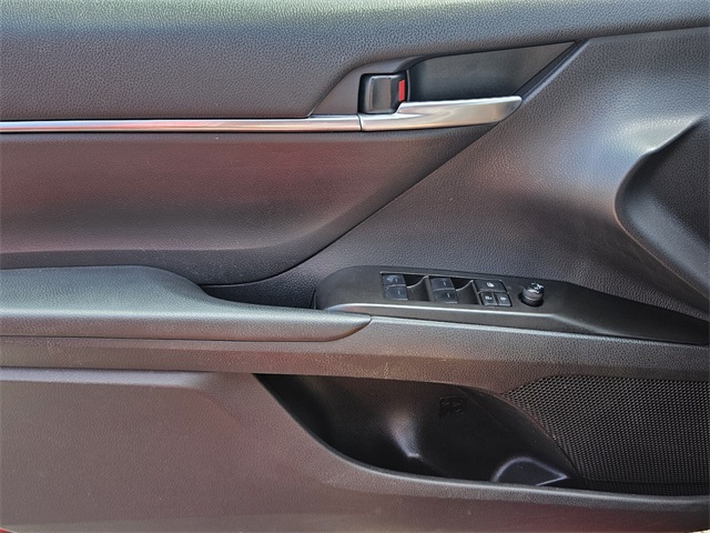2024 Toyota Camry SE photo 26