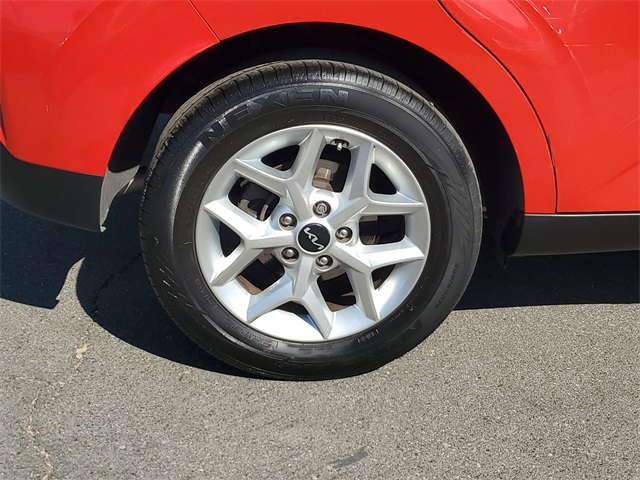 2023 Kia Soul LX photo 6