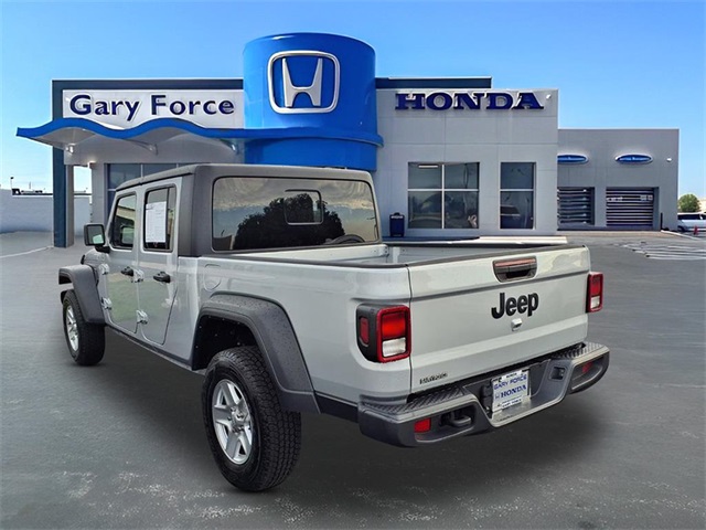 2023 Jeep Gladiator Sport photo 3