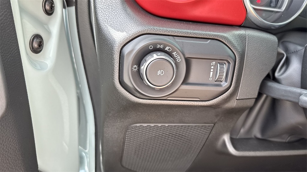 2023 Jeep Wrangler Two-Door Rubicon photo 54