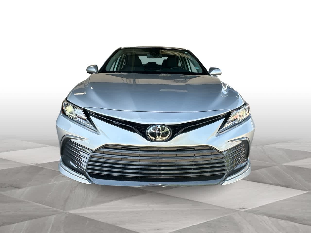 2024 Toyota Camry LE photo 3