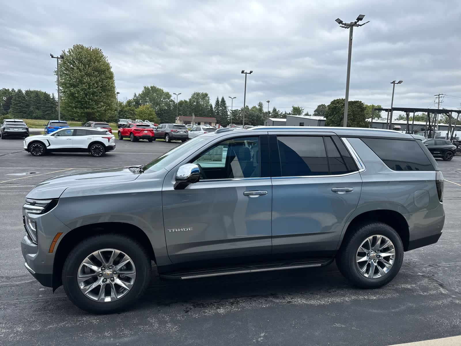 2025 Chevrolet Tahoe Premier photo 12