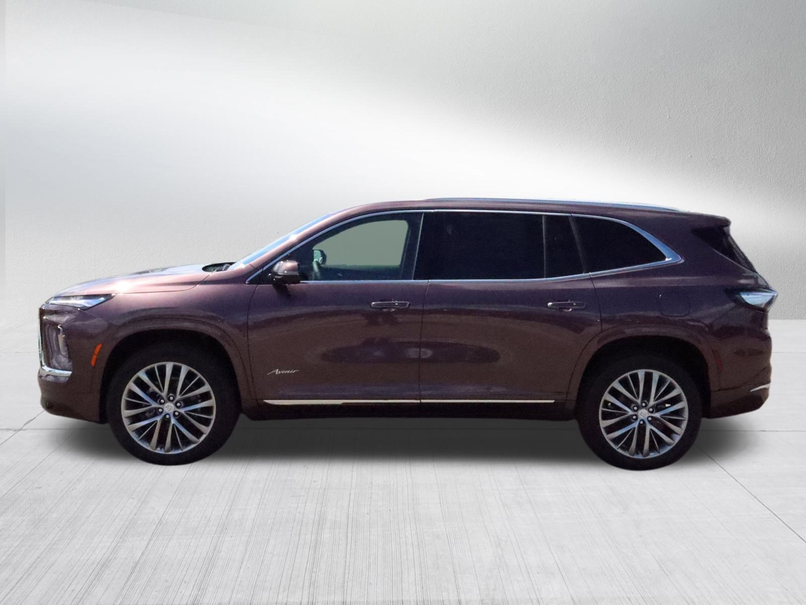 2025 Buick Enclave Avenir photo 4