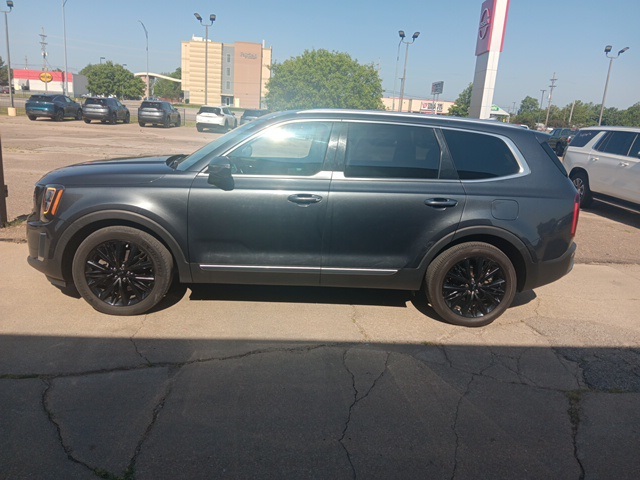2021 Kia Telluride SX photo 3