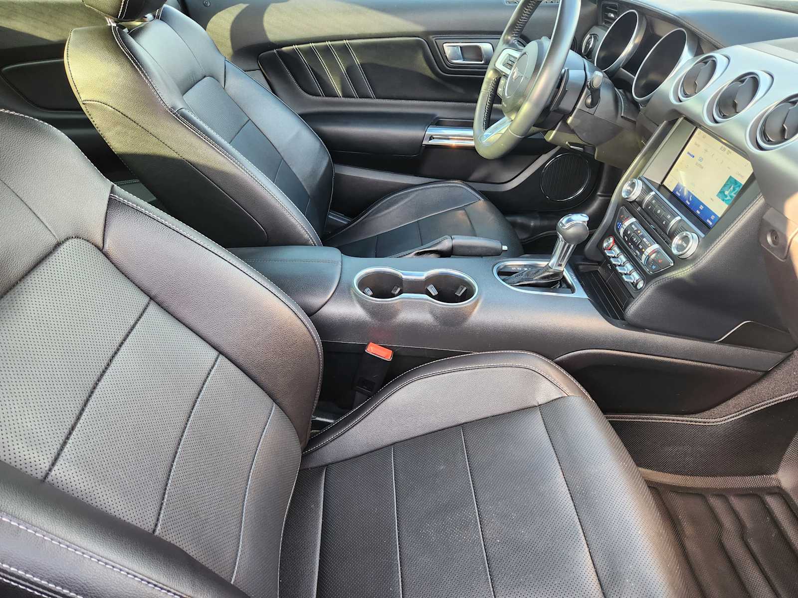 2023 Ford Mustang GT Premium photo 12