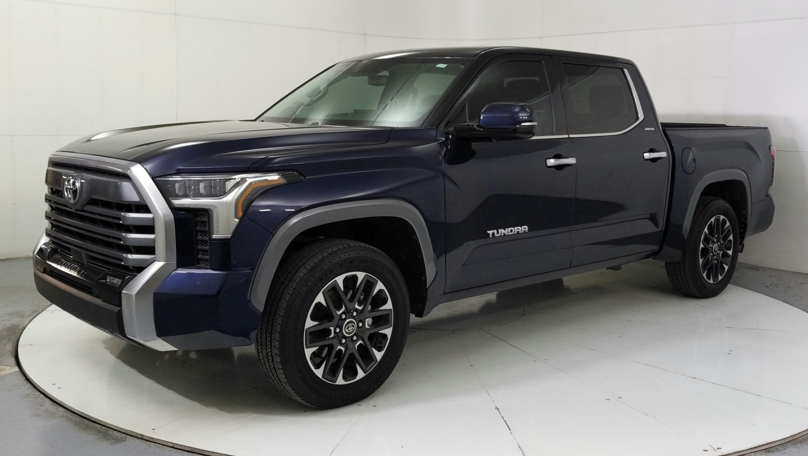 Used 2023 BLUE Toyota Limited image 1