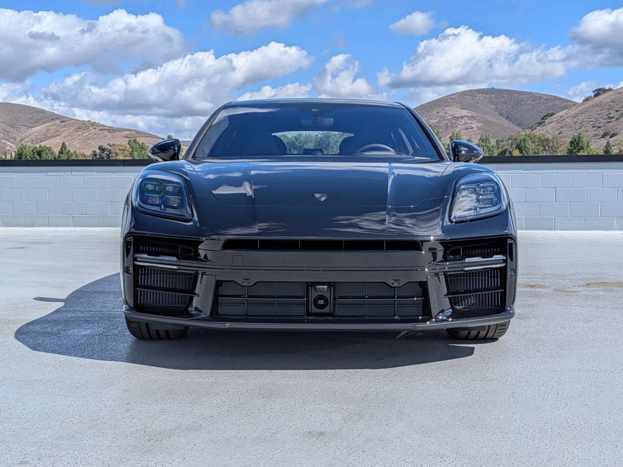 2026 Porsche Panamera Turbo E-Hybrid photo 5