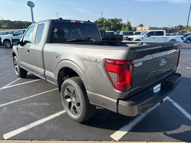 2025 Ford F-150 STX photo 2