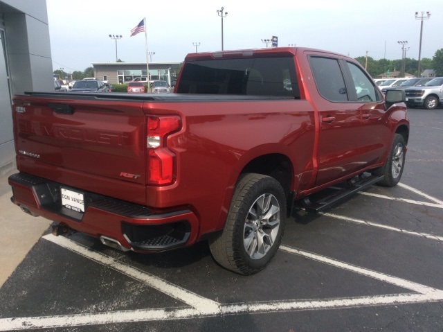 2021 Chevrolet Silverado 1500 RST photo 4