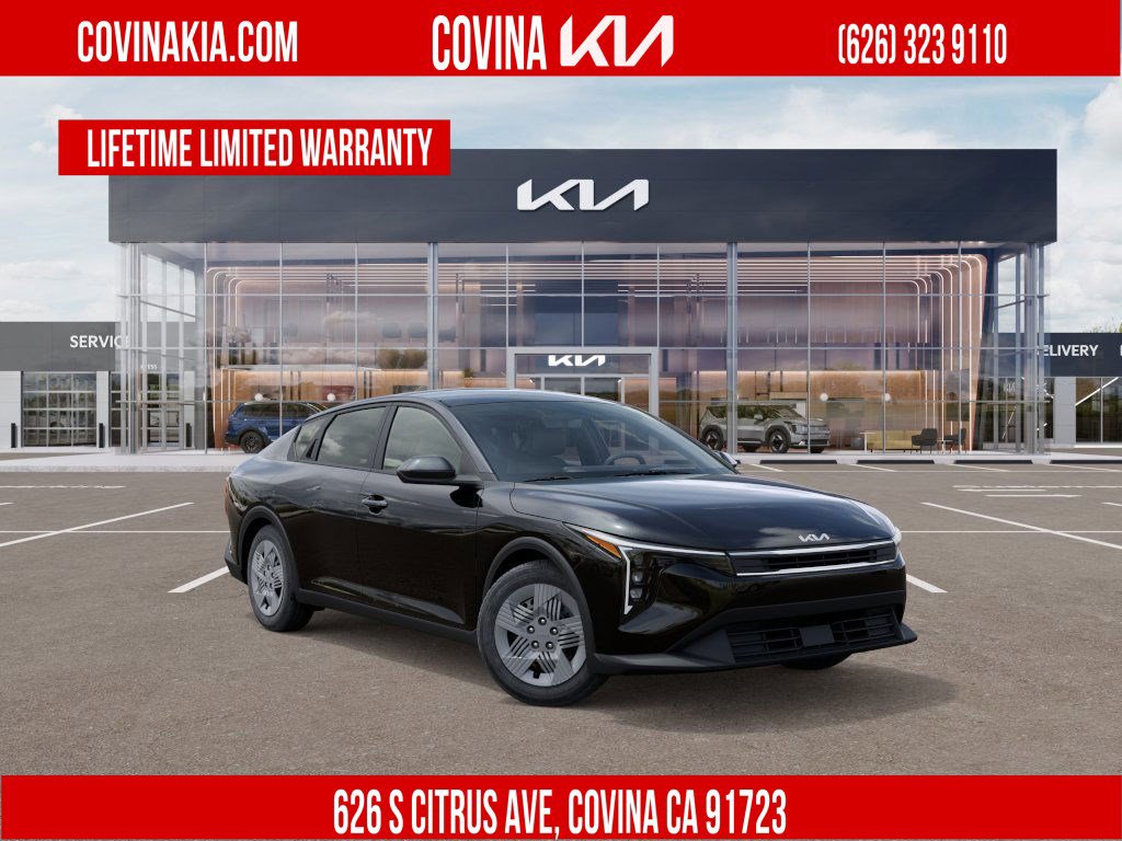 2025 Kia K4 LX's photo