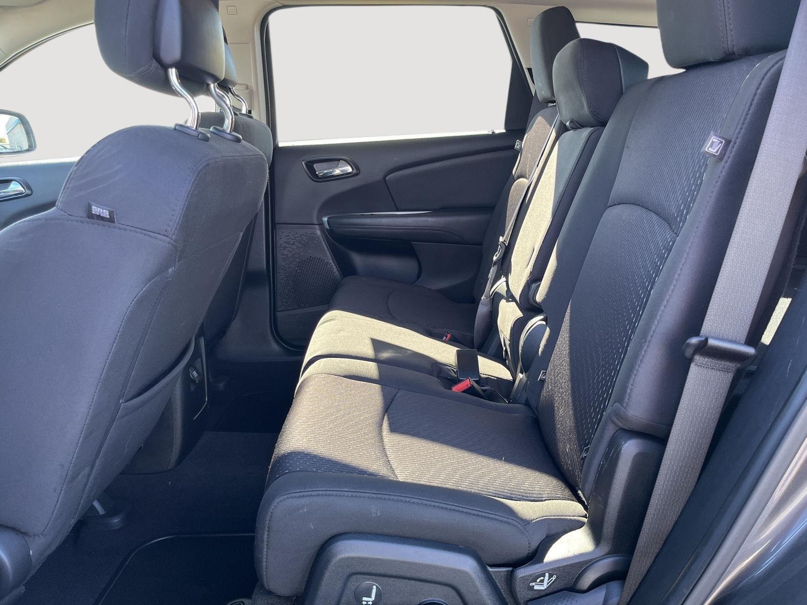 2018 Dodge Journey SXT photo 13