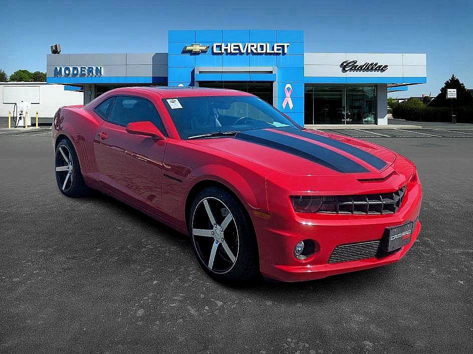 2013 Chevrolet Camaro SS photo 3