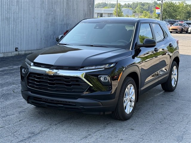 2026 Chevrolet Trailblazer LS photo 9