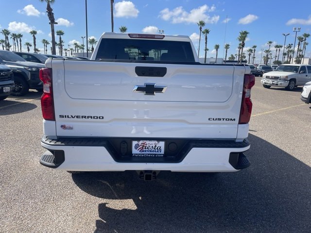 2026 Chevrolet Silverado 1500 Custom photo 5