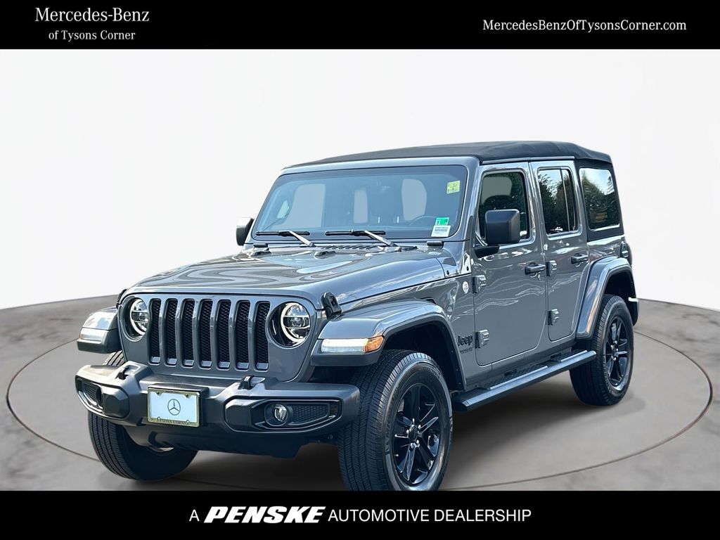 2020 Jeep Wrangler Unlimited Sahara Altitude