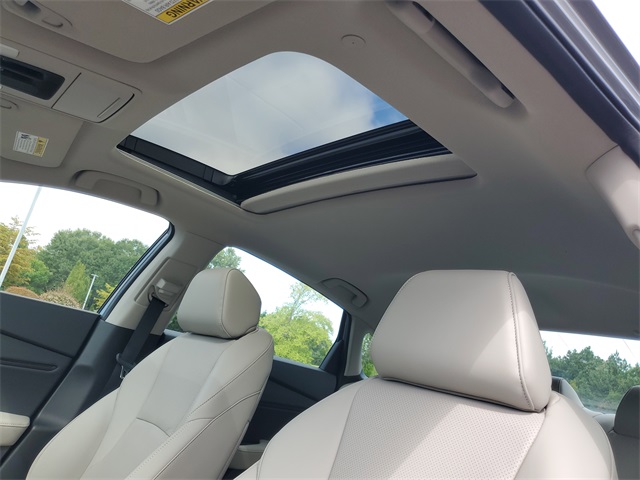 2025 Honda Accord Hybrid Touring photo 11
