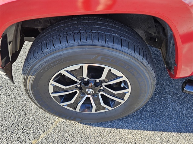 2023 Toyota Tacoma TRD Sport V6 photo 10