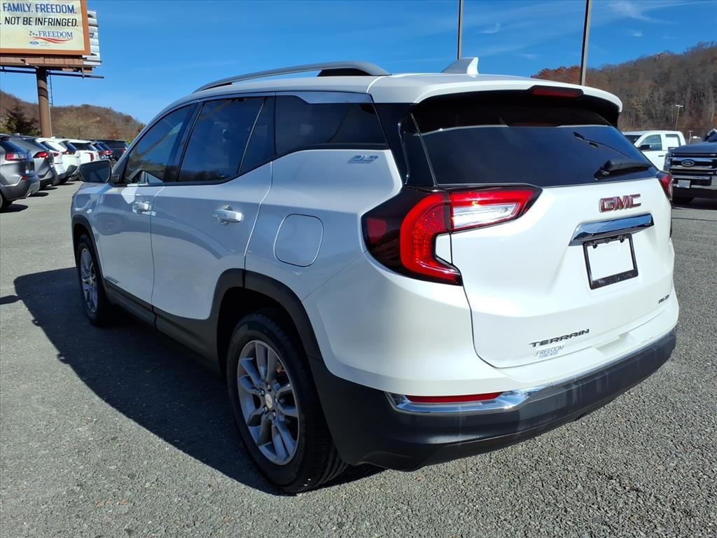 2022 Gmc Terrain SLT photo 3