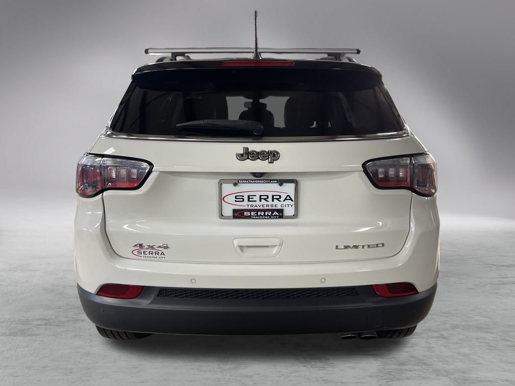 2018 Jeep Compass Limited photo 4