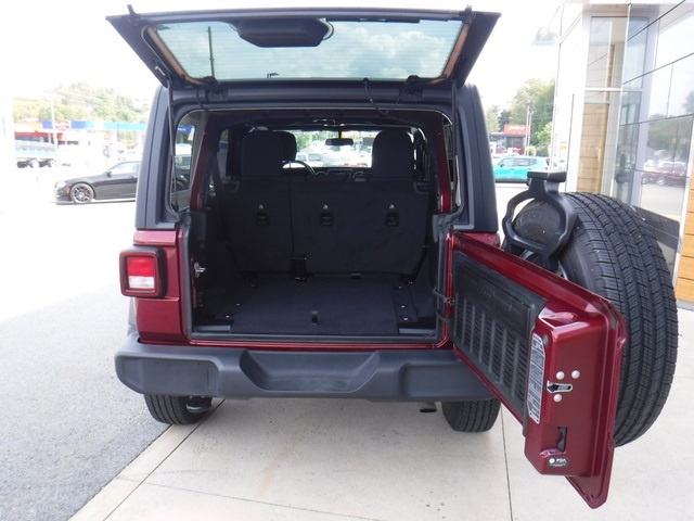 2022 Jeep Wrangler Unlimited Sport S photo 34