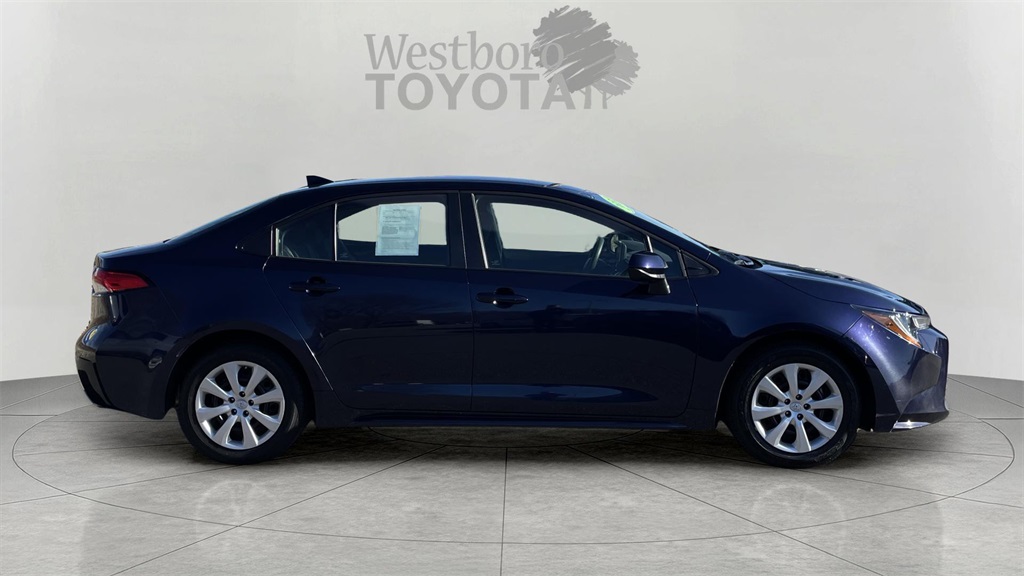 2022 Toyota Corolla LE photo 8