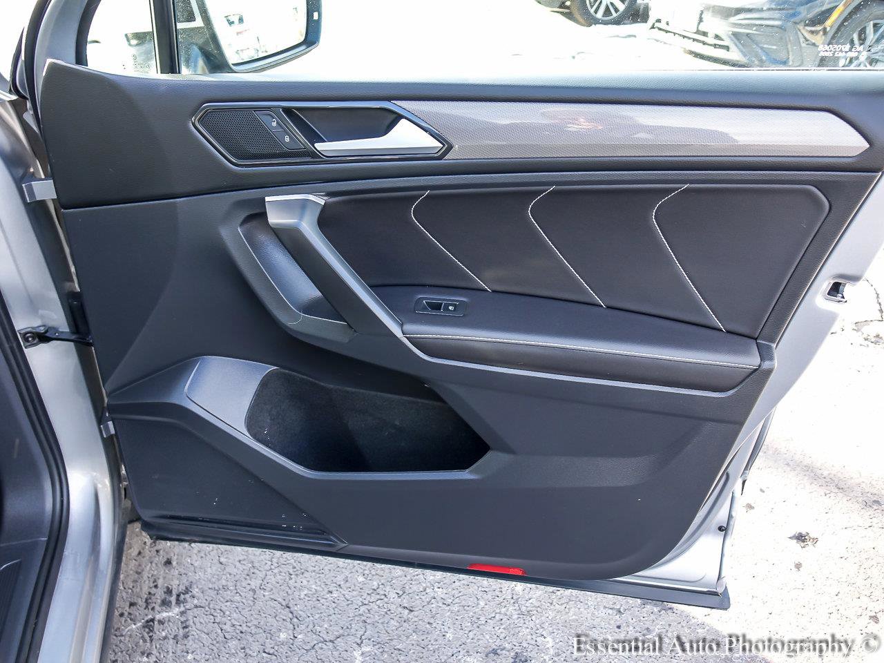 2024 VOLKSWAGEN TIGUAN - Image 23