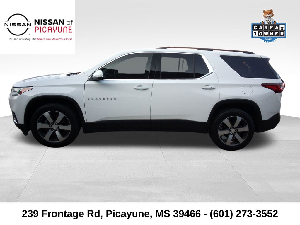 Used 2021 Chevrolet Traverse 3LT with VIN 1GNERHKW2MJ122717 for sale in Picayune, MS