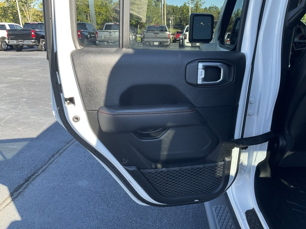 2021 Jeep Gladiator Mojave photo 12