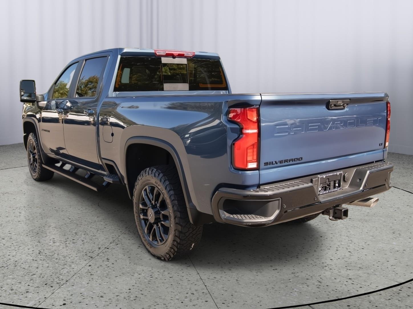 2026 Chevrolet Silverado LT photo 5