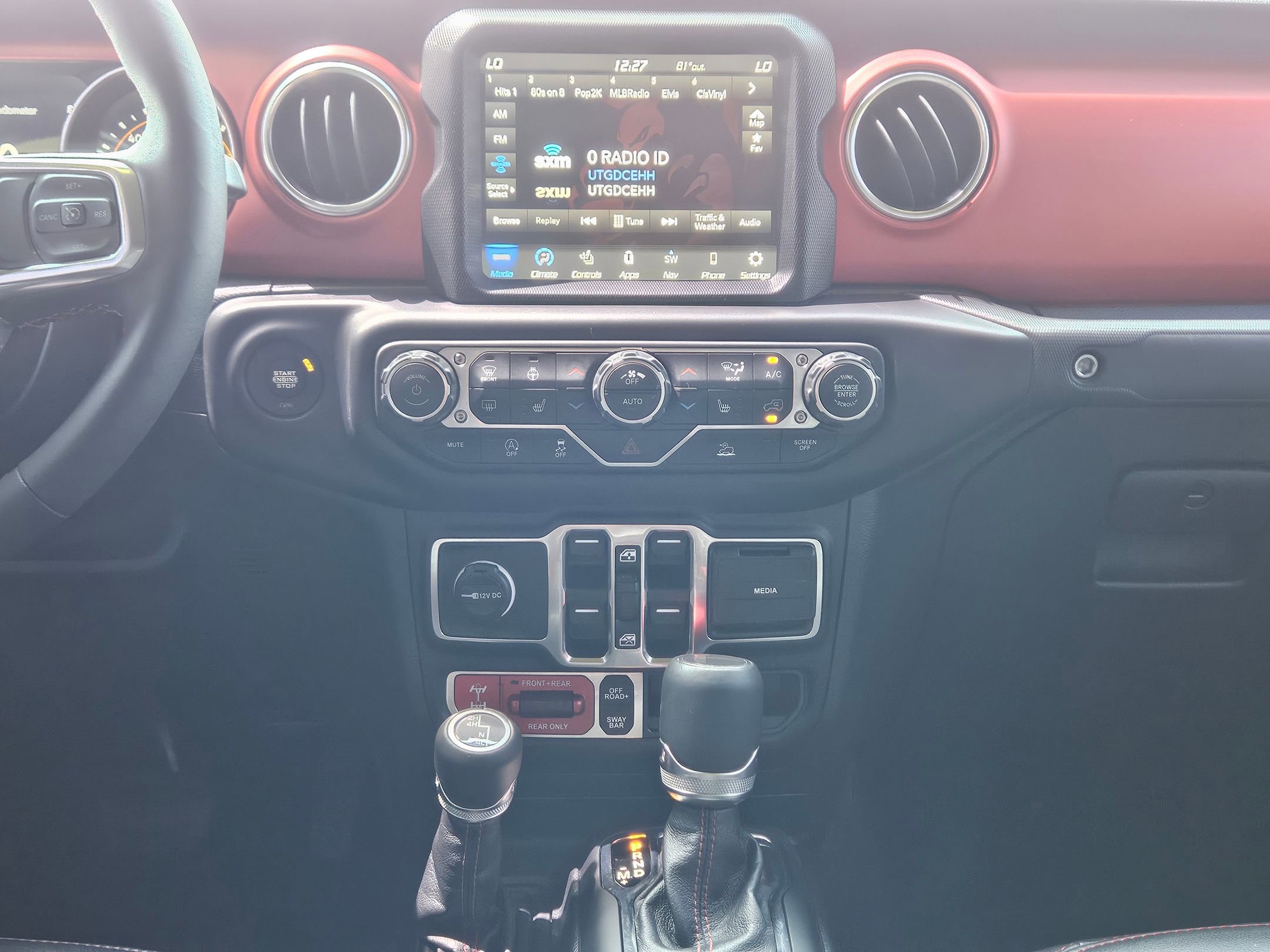 2023 Jeep Gladiator Rubicon photo 8
