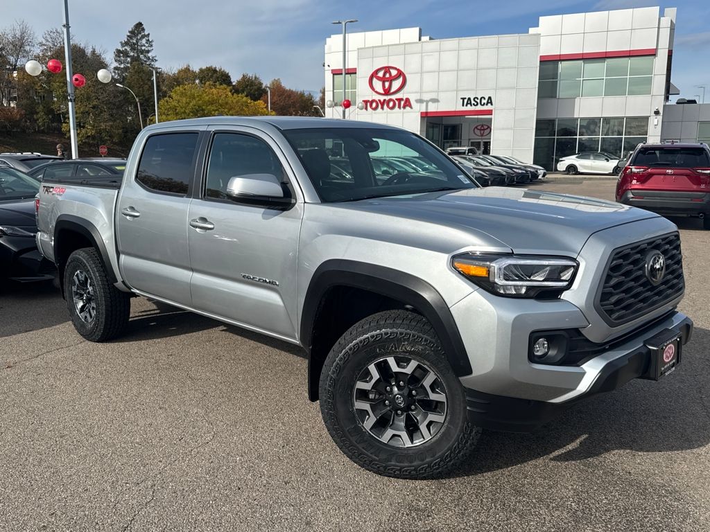 2023 Toyota Tacoma TRD Off Road's photo