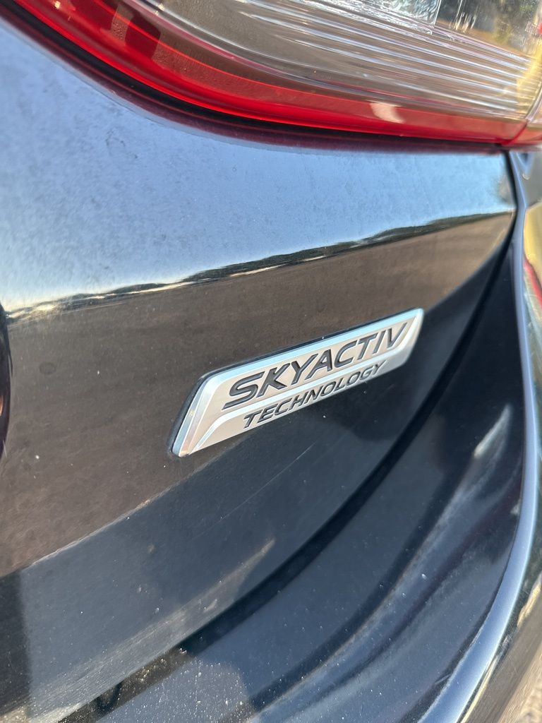 2016 Mazda Mazda6 Touring photo 30