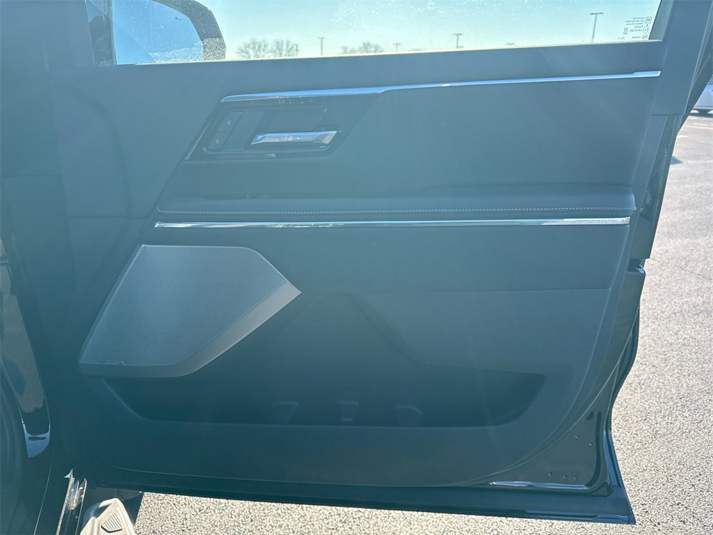 2025 GMC SIERRA - Image 38