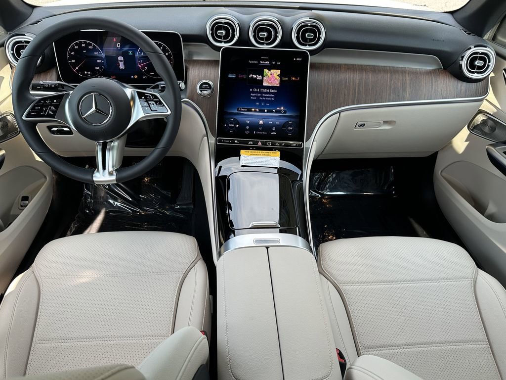 2025 Mercedes Benz GLC 300 4MATIC photo 26