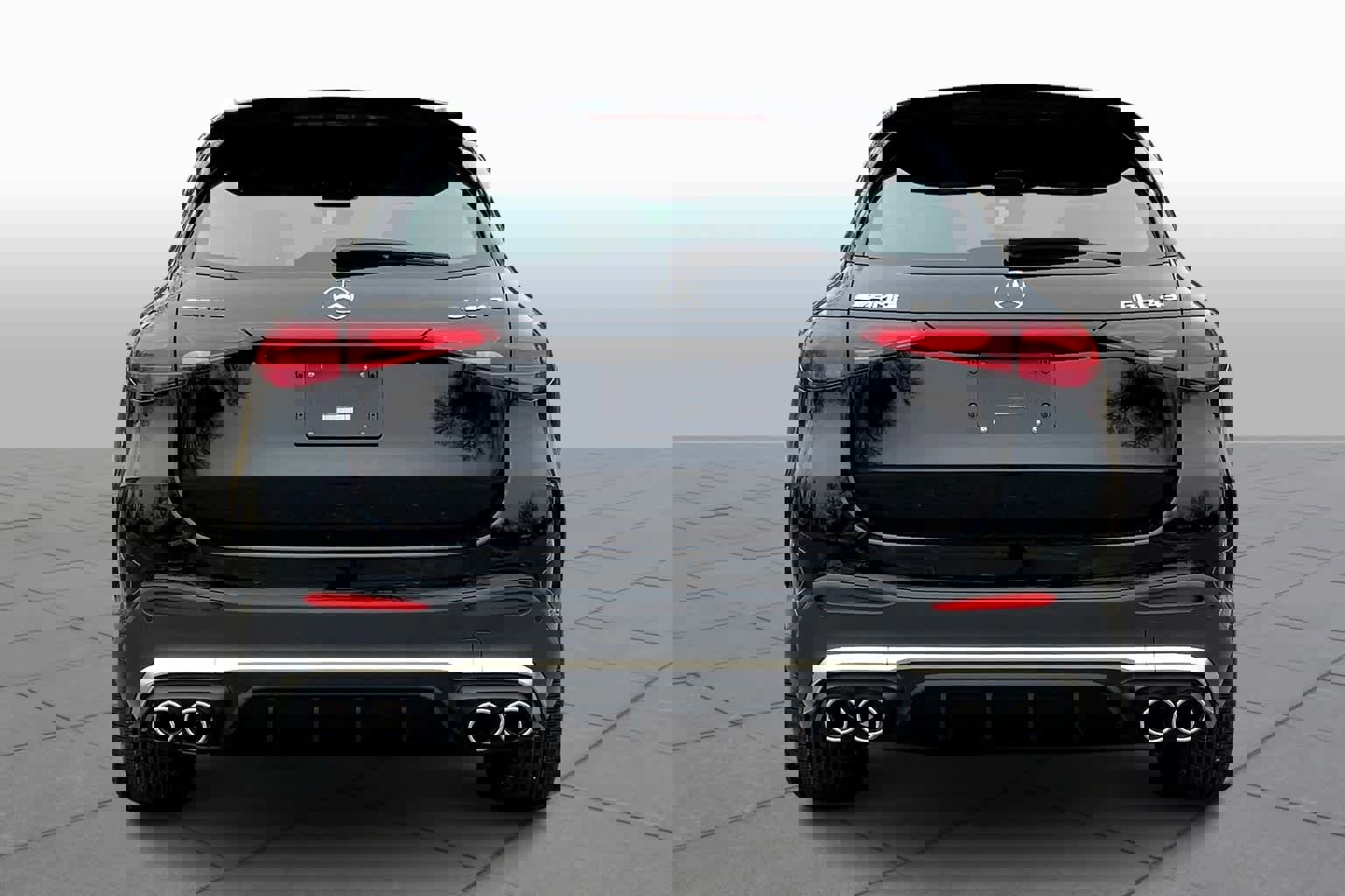 2025 Mercedes Benz GLC 43 4MATIC photo 4