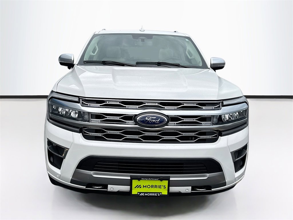 2023 Ford Expedition Platinum photo 2