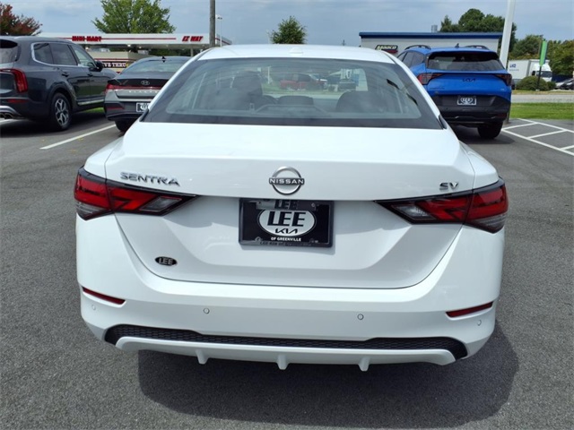 2024 Nissan Sentra SV photo 3