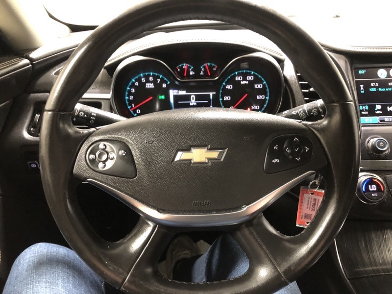 2017 Chevrolet Impala 1LT photo 23