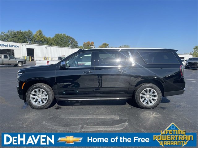 2026 Chevrolet Suburban Premier photo 4