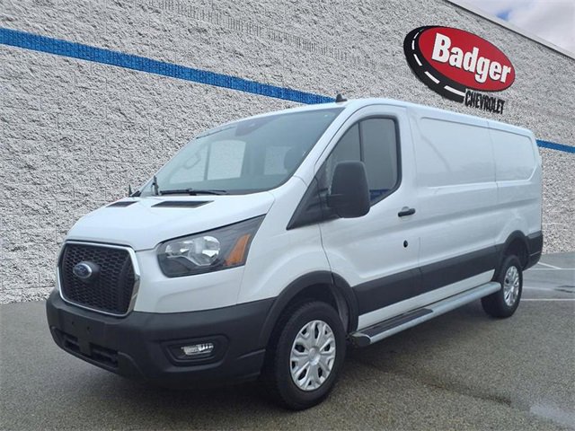2024 Ford Transit Base's photo