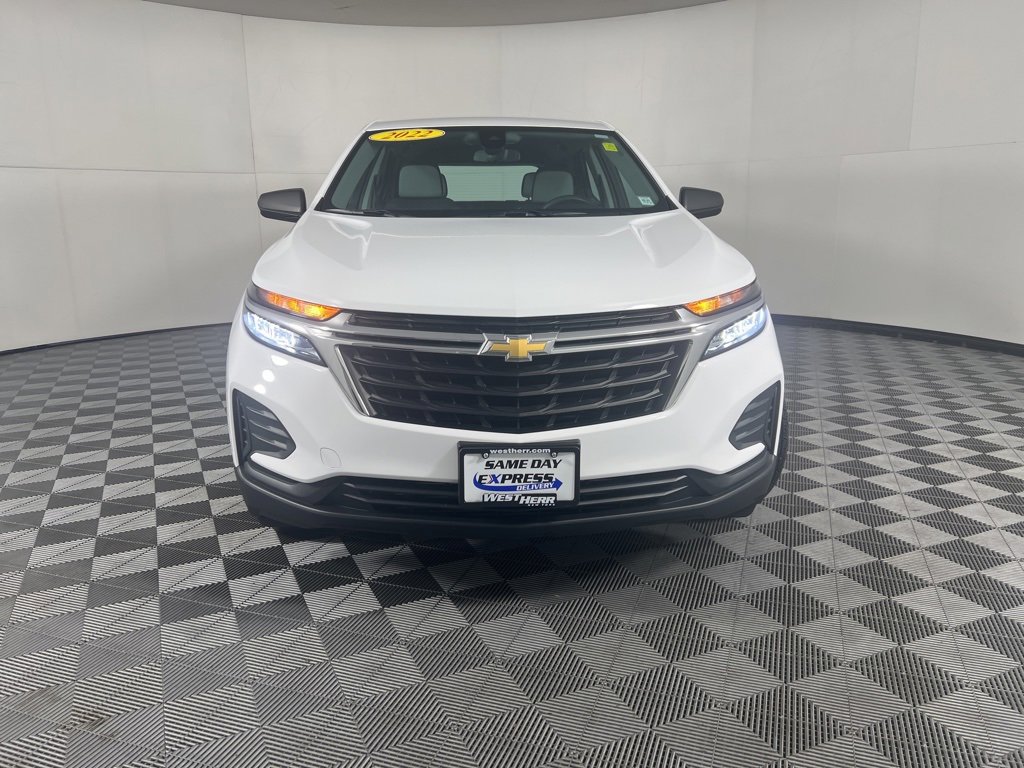 2022 Chevrolet Equinox LS photo 13
