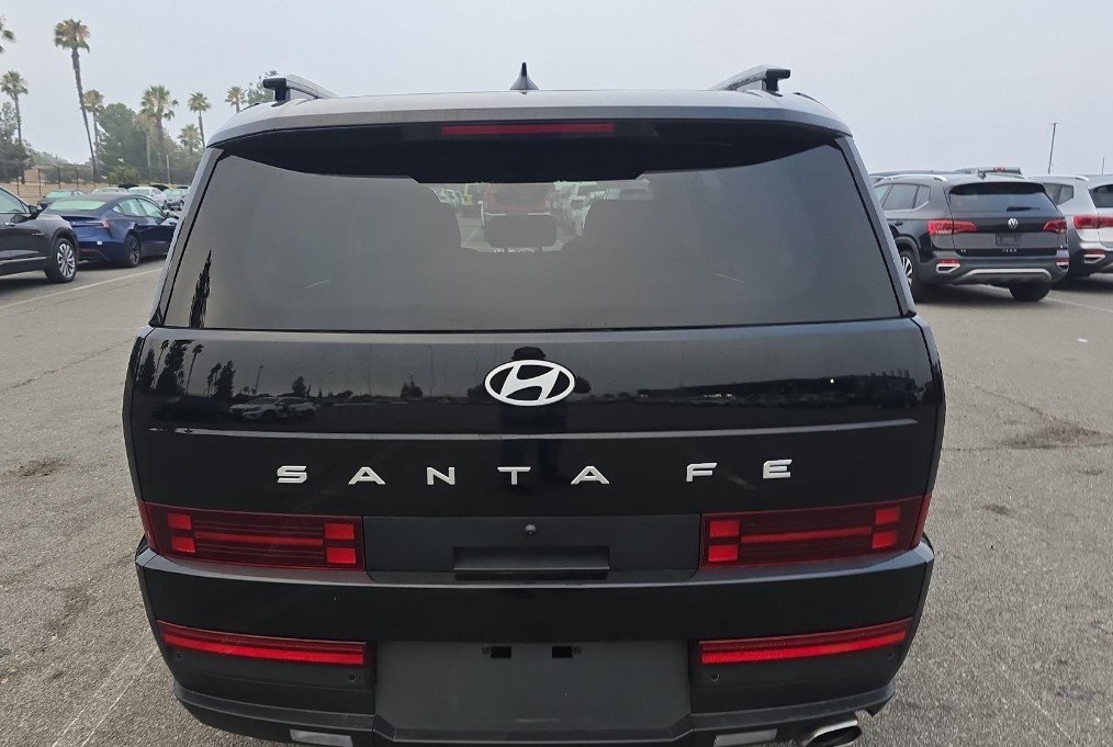 2024 Hyundai Santa Fe SEL photo 2