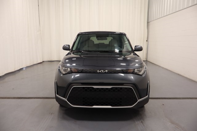 2025 Kia Soul LX photo 2