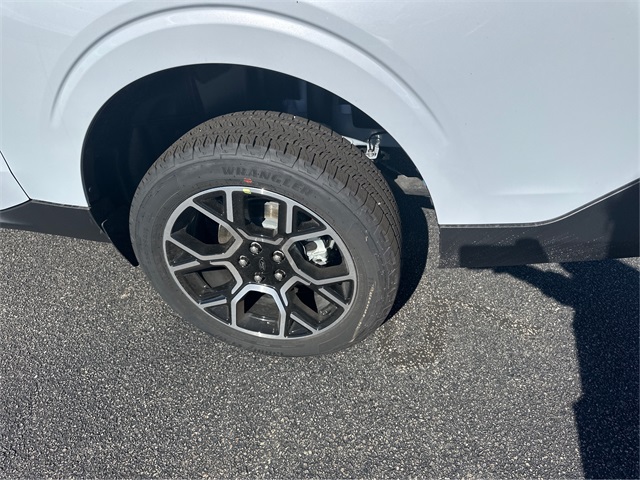 2025 Ford Maverick Lariat photo 14