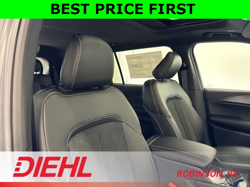 2025 Jeep Grand Cherokee Altitude X photo 10