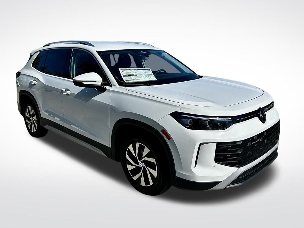 2026 Volkswagen Tiguan S photo 2