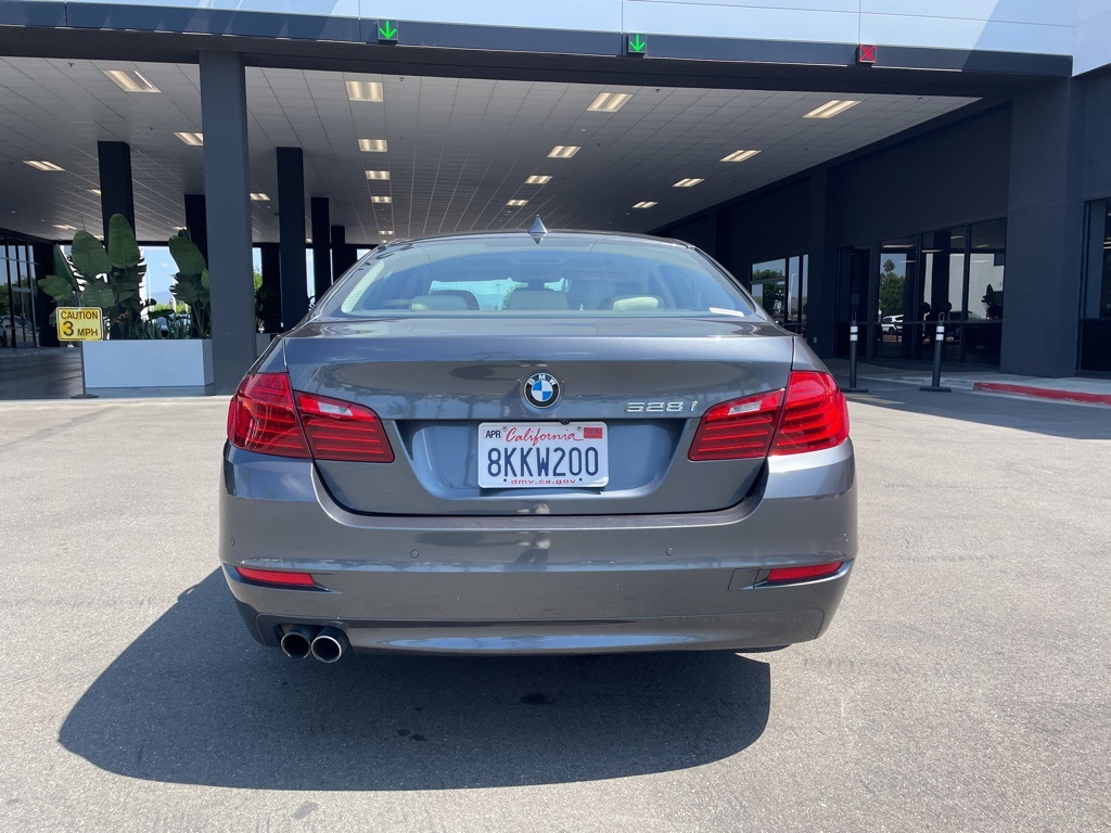2016 Bmw 528i 5-series photo 3